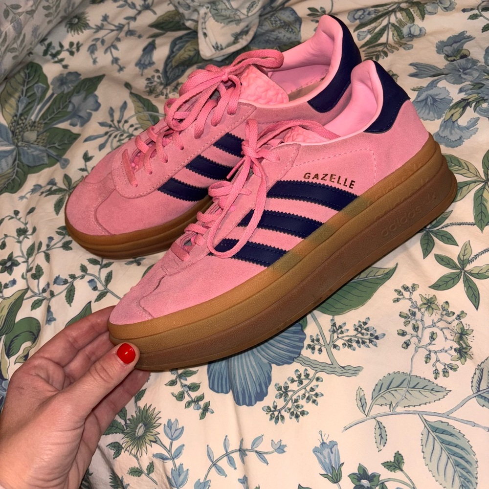 Adidas Women's Gazelle Pink and Navy Sneakers - Picture 6 of 9
